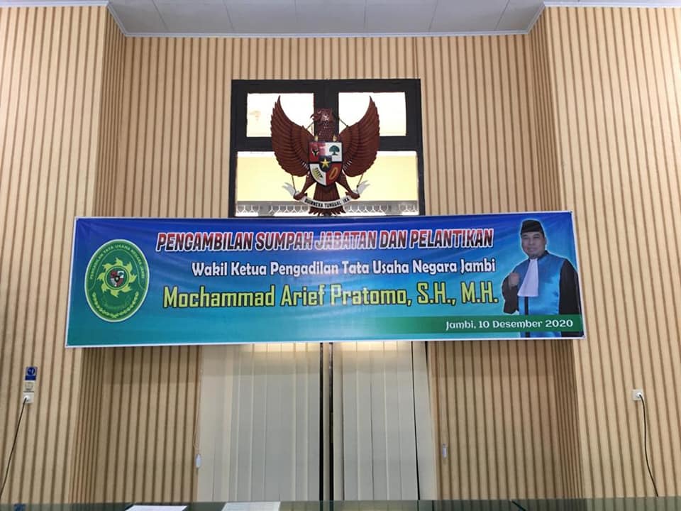 Pelantikan dan Pengambilan Sumpah Jabatan Wakil Ketua Pengadilan Tata Usaha Negara Jambi