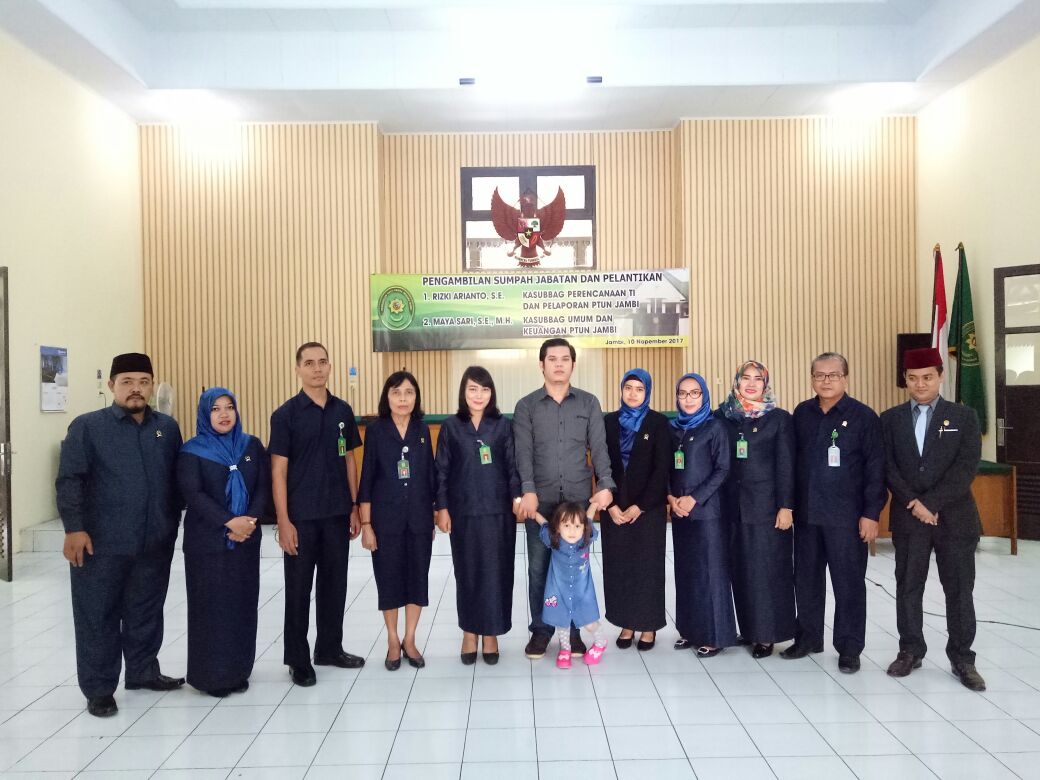 Pengambilan Sumpah Jabatan Kasubbag di PTUN Jambi 2017