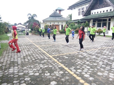 Kegiatan Senam Jum'at Pagi PTUN Jambi